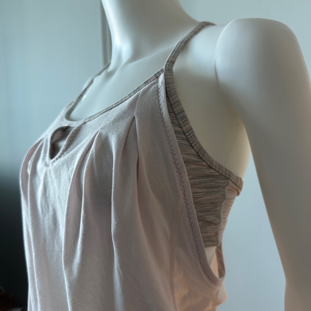 Lululemon top - Picture 4 of 10